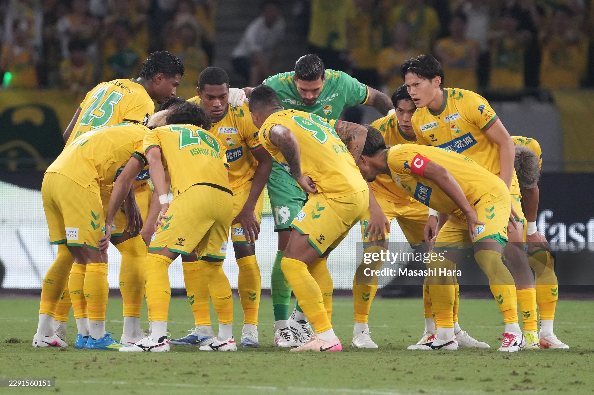 Dan Hall for JEF United Chiba vs FC Tokyo